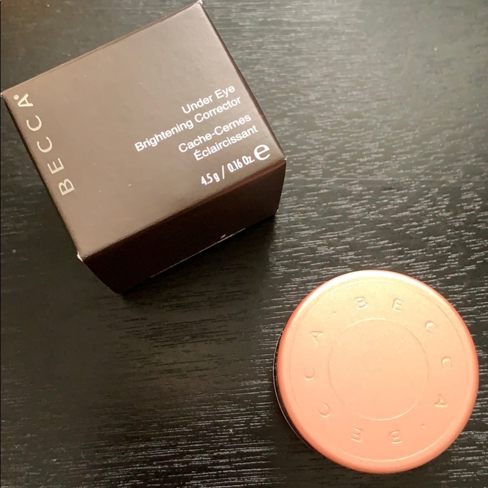 BECCA Under Eye Brightening Corrector